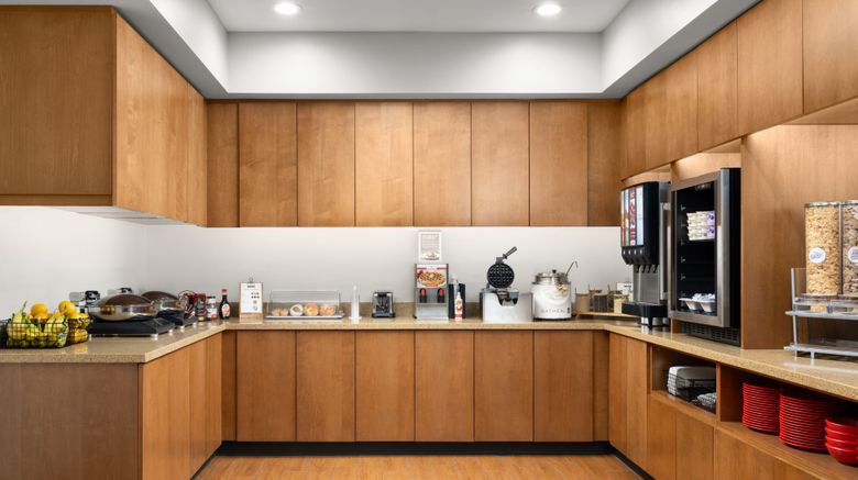 <b>TownePlace Suites Champaign/Urbana Restaurant</b>. Images powered by <a href="https://www.leonardoworldwide.com/" title="Leonardo Worldwide" target="_blank">Leonardo</a>.