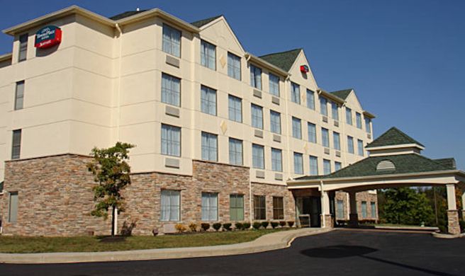 TownePlace Suites Wilmington Newark Exterior