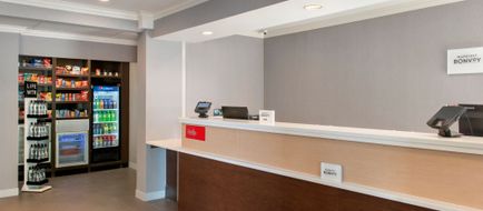 TownePlace Suites Wilmington Newark Lobby