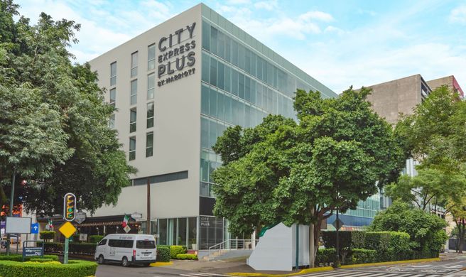 City Express Plus by Marriott Exterior