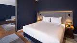 Holiday Inn Express Qingdao Jinshui Suite
