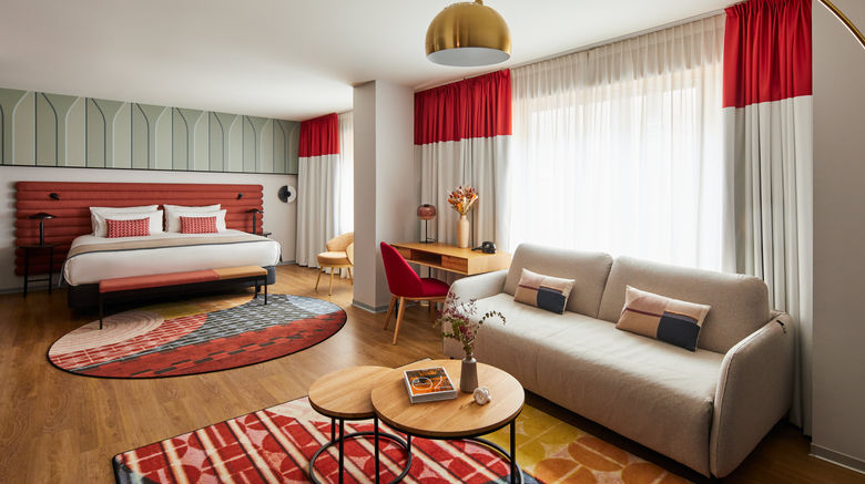 <b>Hotel Indigo Gran Via Plaza Espana Suite</b>. Images powered by <a href="https://www.leonardoworldwide.com/" title="Leonardo Worldwide" target="_blank">Leonardo</a>.
