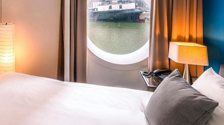 H2Otel Rotterdam Room