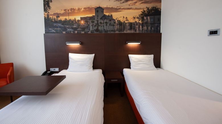 <b>Hotel DeSilva Piaseczno Room</b>. Images powered by <a href="https://www.leonardoworldwide.com/" title="Leonardo Worldwide" target="_blank">Leonardo</a>.
