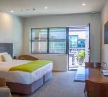 850 Cameron Motel Room