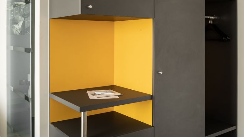 <b>City Hotel Terneuzen Room</b>. Images powered by <a href="https://www.leonardoworldwide.com/" title="Leonardo Worldwide" target="_blank">Leonardo</a>.