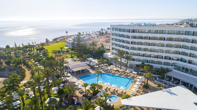 Crystal Springs Beach Hotel Exterior