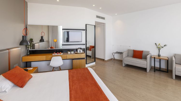 Crystal Springs Beach Hotel Room