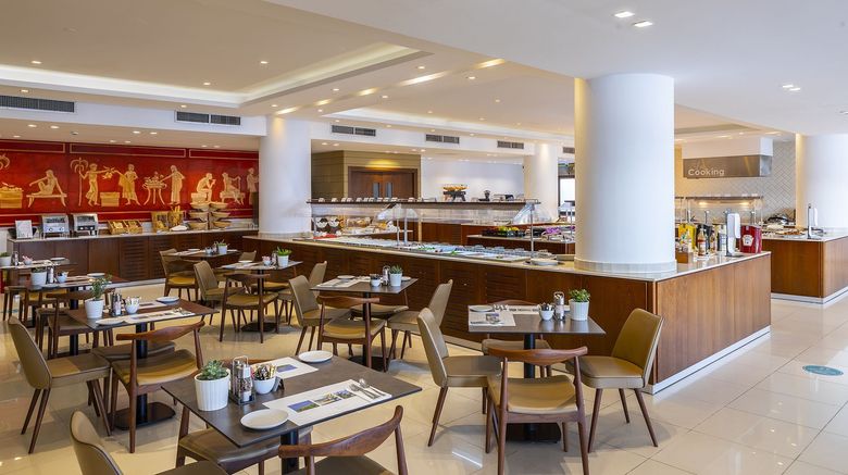 <b>Crystal Springs Beach Hotel Restaurant</b>. Images powered by <a href="https://www.leonardoworldwide.com/" title="Leonardo Worldwide" target="_blank">Leonardo</a>.