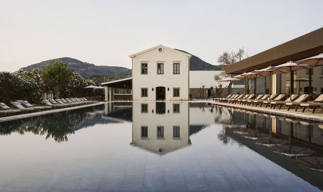 The Olivar Suites Exterior