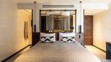 King Jason Zante Room