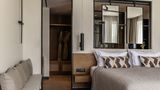 King Jason Zante Room