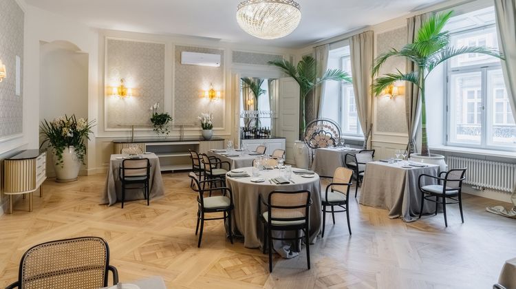 Unicus Palace Hotel Restaurant
