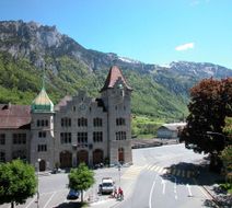 Glarnerhof Hotel Exterior