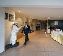 Hotel Post Lobby