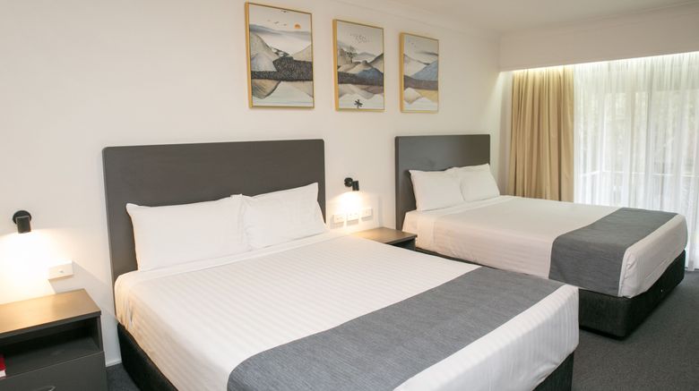 <b>The Select Inn Gosford Room</b>. Images powered by <a href="https://www.leonardoworldwide.com/" title="Leonardo Worldwide" target="_blank">Leonardo</a>.
