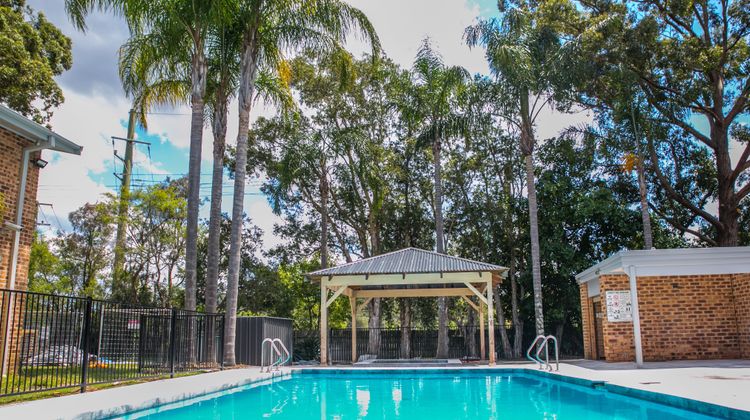 The Select Inn Gosford Pool