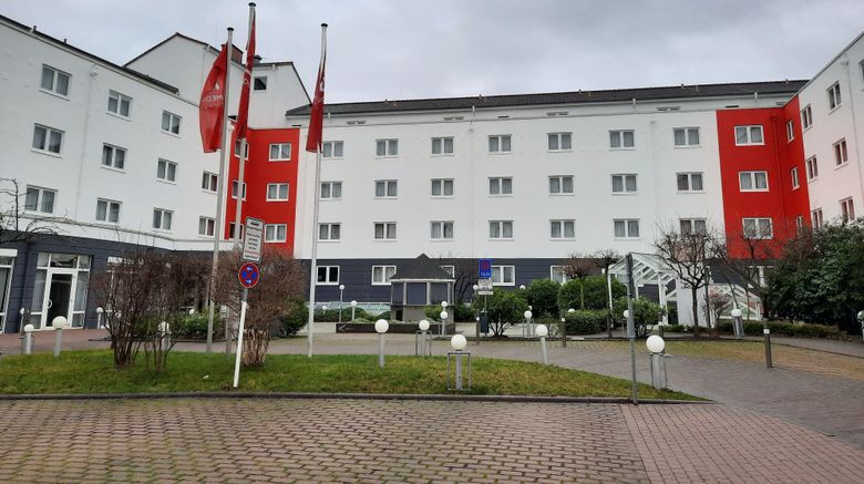 <b>Airways Hotel Frankfurt Airport West Exterior</b>. Images powered by <a href="https://www.leonardoworldwide.com/" title="Leonardo Worldwide" target="_blank">Leonardo</a>.