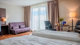 Airways Hotel Frankfurt Airport West Room
