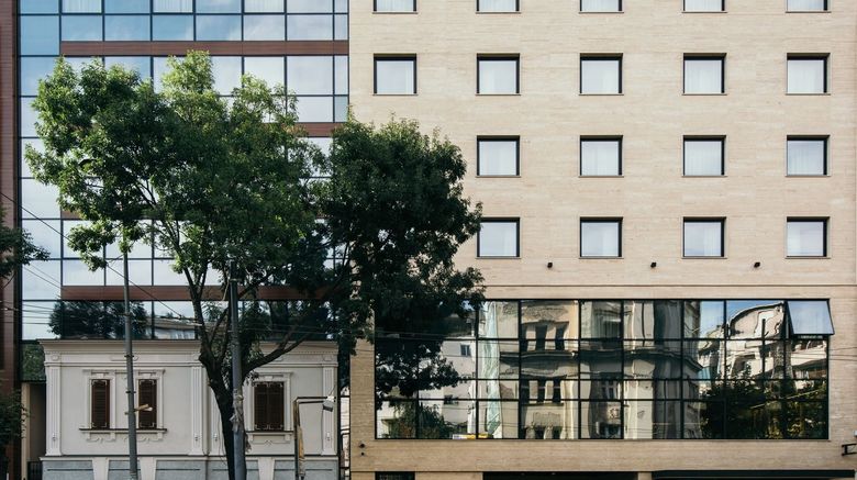 Central Point Hotel Exterior. Images powered by <a href="https://www.leonardoworldwide.com" target="_blank" rel="noopener">Leonardo</a>.