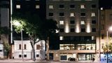 Central Point Hotel Exterior