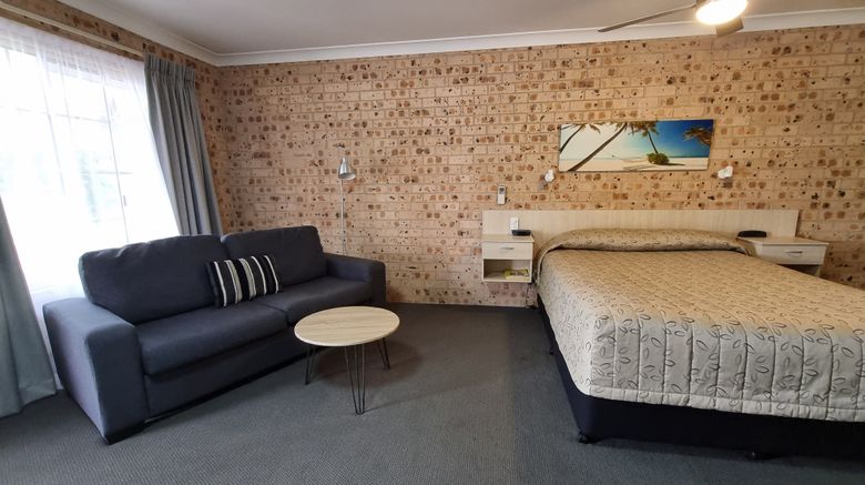 <b>Cardiff Motor Inn Room</b>. Images powered by <a href="https://www.leonardoworldwide.com/" title="Leonardo Worldwide" target="_blank">Leonardo</a>.