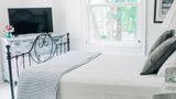 Benn Conger Inn Room