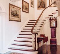 Benn Conger Inn Lobby