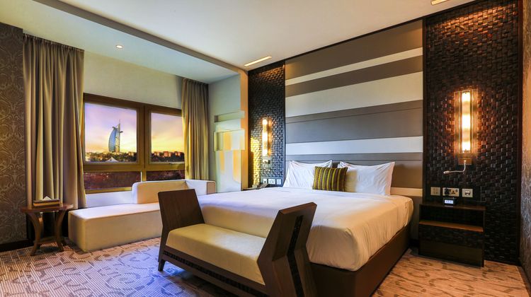 The Metropolitan Hotel Dubai Room