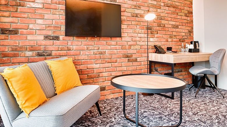 <b>The Loom Hotel Lodz Room</b>. Images powered by <a href="https://www.leonardoworldwide.com/" title="Leonardo Worldwide" target="_blank">Leonardo</a>.