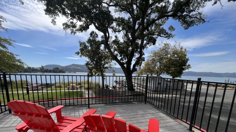<b>Clear Lake Cottages & Marina Room</b>. Images powered by <a href="https://www.leonardoworldwide.com/" title="Leonardo Worldwide" target="_blank">Leonardo</a>.