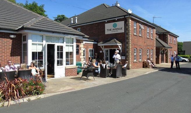 The Avenue Hotel Exterior