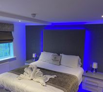 The Avenue Hotel Room