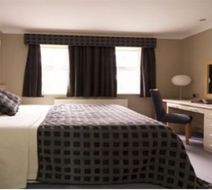 The Avenue Hotel Room