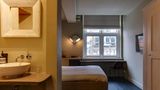 <b>Vesting Hotel Room</b>. Images powered by <a href="https://www.leonardoworldwide.com/" title="Leonardo Worldwide" target="_blank">Leonardo</a>.