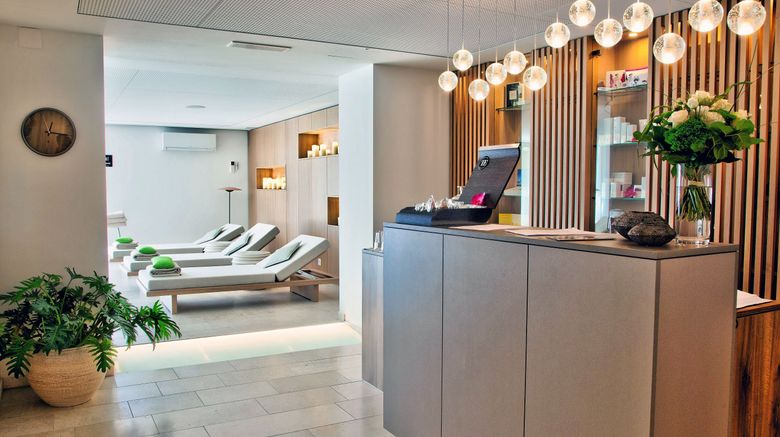 <b>La Palma Hotel & Spa Locarno Recreation</b>. Images powered by <a href="https://www.leonardoworldwide.com/" title="Leonardo Worldwide" target="_blank">Leonardo</a>.