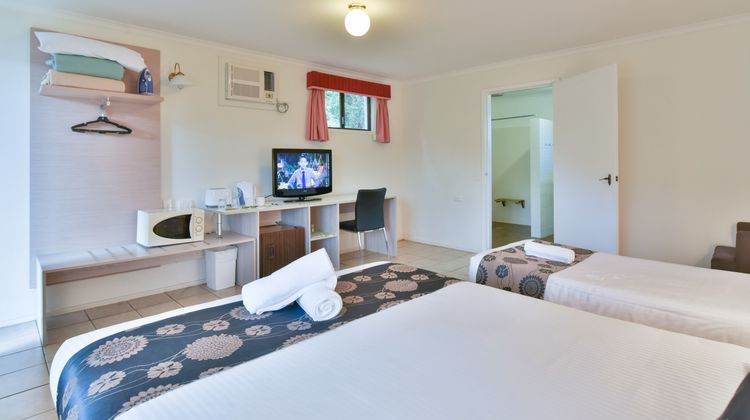 Coffs Windmill Motel Room