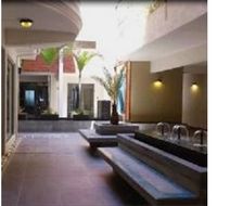 Pereybere Hotel & Beach Apartments Lobby