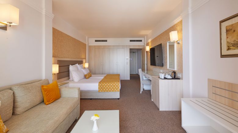 <b>Dreams Sunny Beach Resort & Spa Room</b>. Images powered by <a href="https://www.leonardoworldwide.com/" title="Leonardo Worldwide" target="_blank">Leonardo</a>.