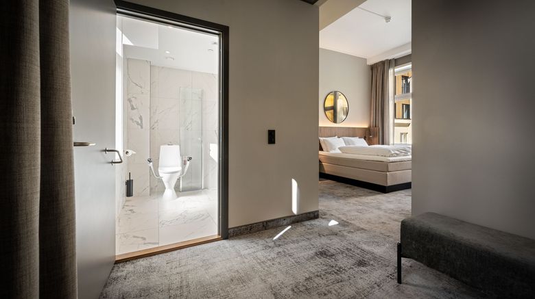 <b>Karl Johan Hotel Room</b>. Images powered by <a href="https://www.leonardoworldwide.com/" title="Leonardo Worldwide" target="_blank">Leonardo</a>.