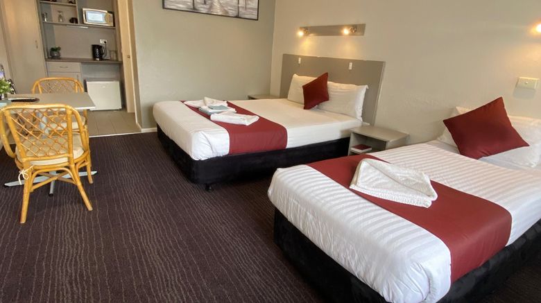 <b>Cobb  Inlander Motel Room</b>. Images powered by <a href="https://www.leonardoworldwide.com/" title="Leonardo Worldwide" target="_blank">Leonardo</a>.