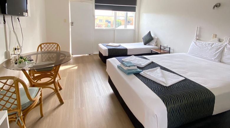 <b>Cobb  Inlander Motel Room</b>. Images powered by <a href="https://www.leonardoworldwide.com/" title="Leonardo Worldwide" target="_blank">Leonardo</a>.