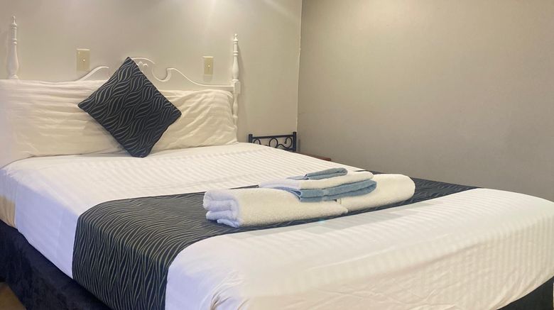 <b>Cobb  Inlander Motel Room</b>. Images powered by <a href="https://www.leonardoworldwide.com/" title="Leonardo Worldwide" target="_blank">Leonardo</a>.