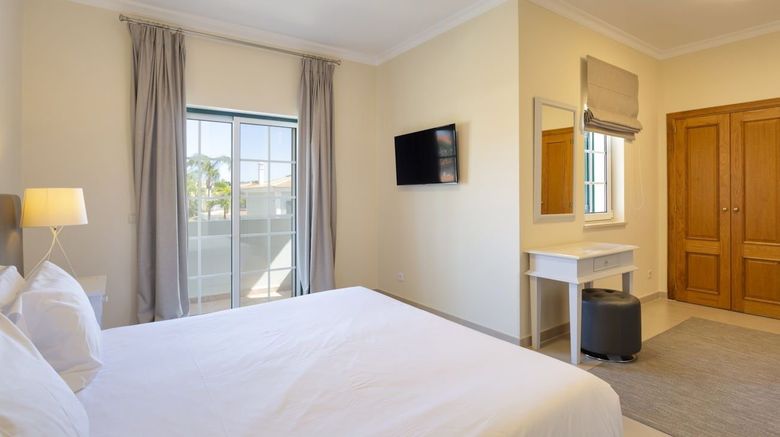 <b>Martinhal Quinta Family Resort Room</b>. Images powered by <a href="https://www.leonardoworldwide.com/" title="Leonardo Worldwide" target="_blank">Leonardo</a>.