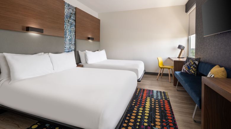<b>Aloft Cleveland Beachwood Room</b>. Images powered by <a href="https://www.leonardoworldwide.com/" title="Leonardo Worldwide" target="_blank">Leonardo</a>.