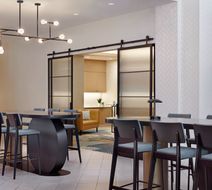Delta Hotels Calgary Airport In-Terminal Lobby