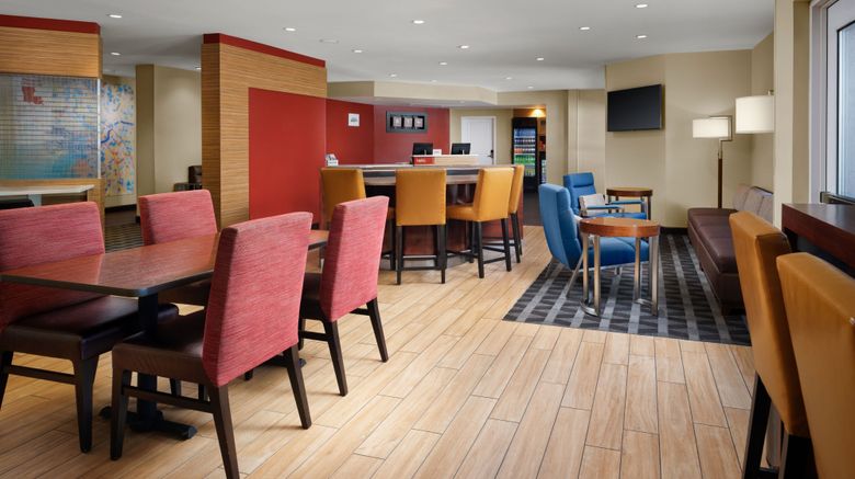<b>TownePlace Suites Lafayette South Restaurant</b>. Images powered by <a href="https://www.leonardoworldwide.com/" title="Leonardo Worldwide" target="_blank">Leonardo</a>.