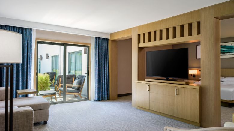 <b>Delta Hotels Ontario Airport Suite</b>. Images powered by <a href="https://www.leonardoworldwide.com/" title="Leonardo Worldwide" target="_blank">Leonardo</a>.