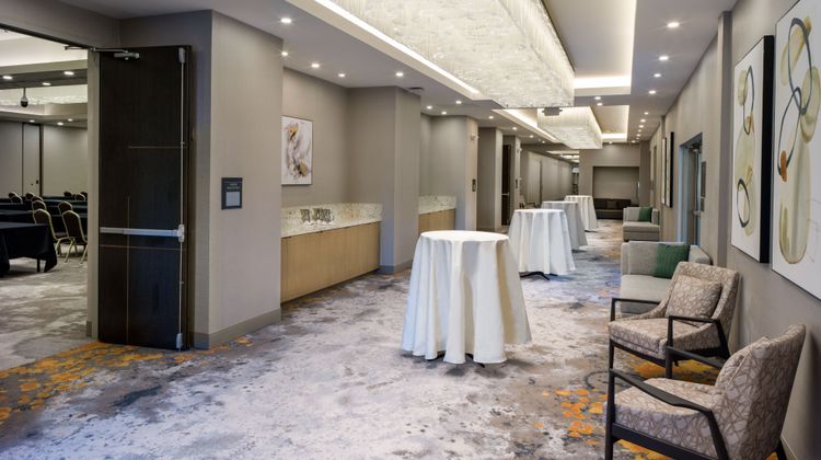 Delta Hotels Ontario Airport Meeting