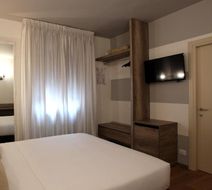 Hotel Globo Room